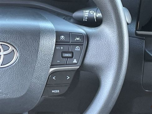 Used 2025 Toyota Camry XSE image 23