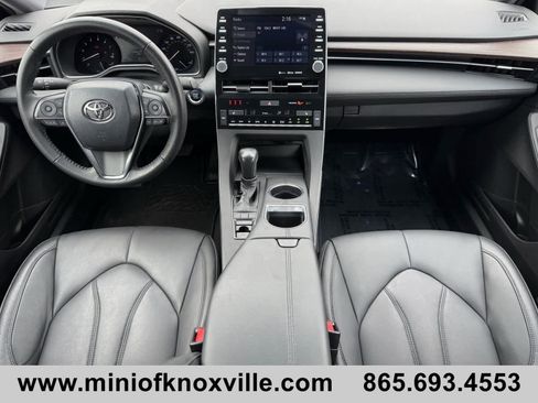 Used 2022 Toyota Avalon XLE w/ Moonroof Package image 14