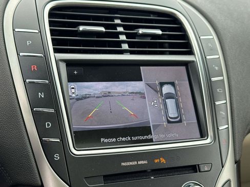 Used 2020 Lincoln Nautilus Reserve w/ Equipment Group 201A AWD/4WD image 5