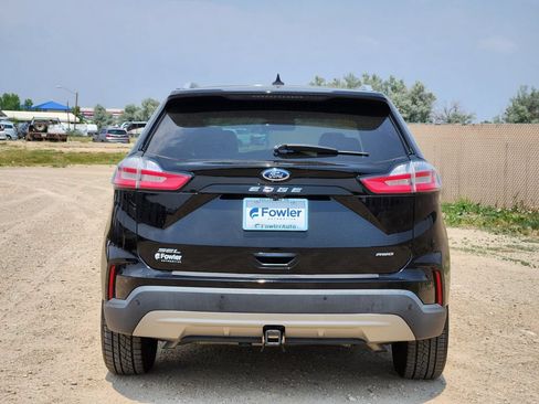 Used 2021 Ford Edge SEL w/ Class II Trailer Tow Package AWD/4WD image 12