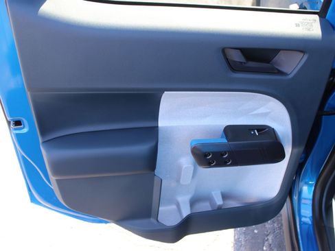 New 2025 Ford Maverick XLT image 15