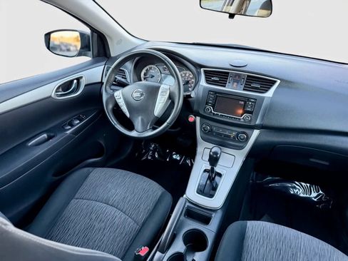 Used 2015 Nissan Sentra SV image 13