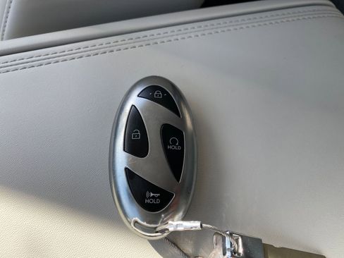 Used 2025 Hyundai Santa Fe SEL image 27