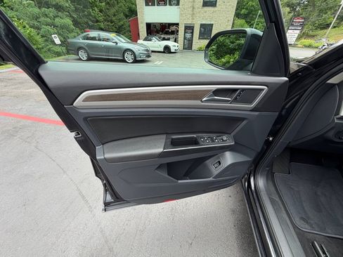 Used 2019 Volkswagen Atlas SE w/ Panoramic Sunroof Package AWD/4WD image 20