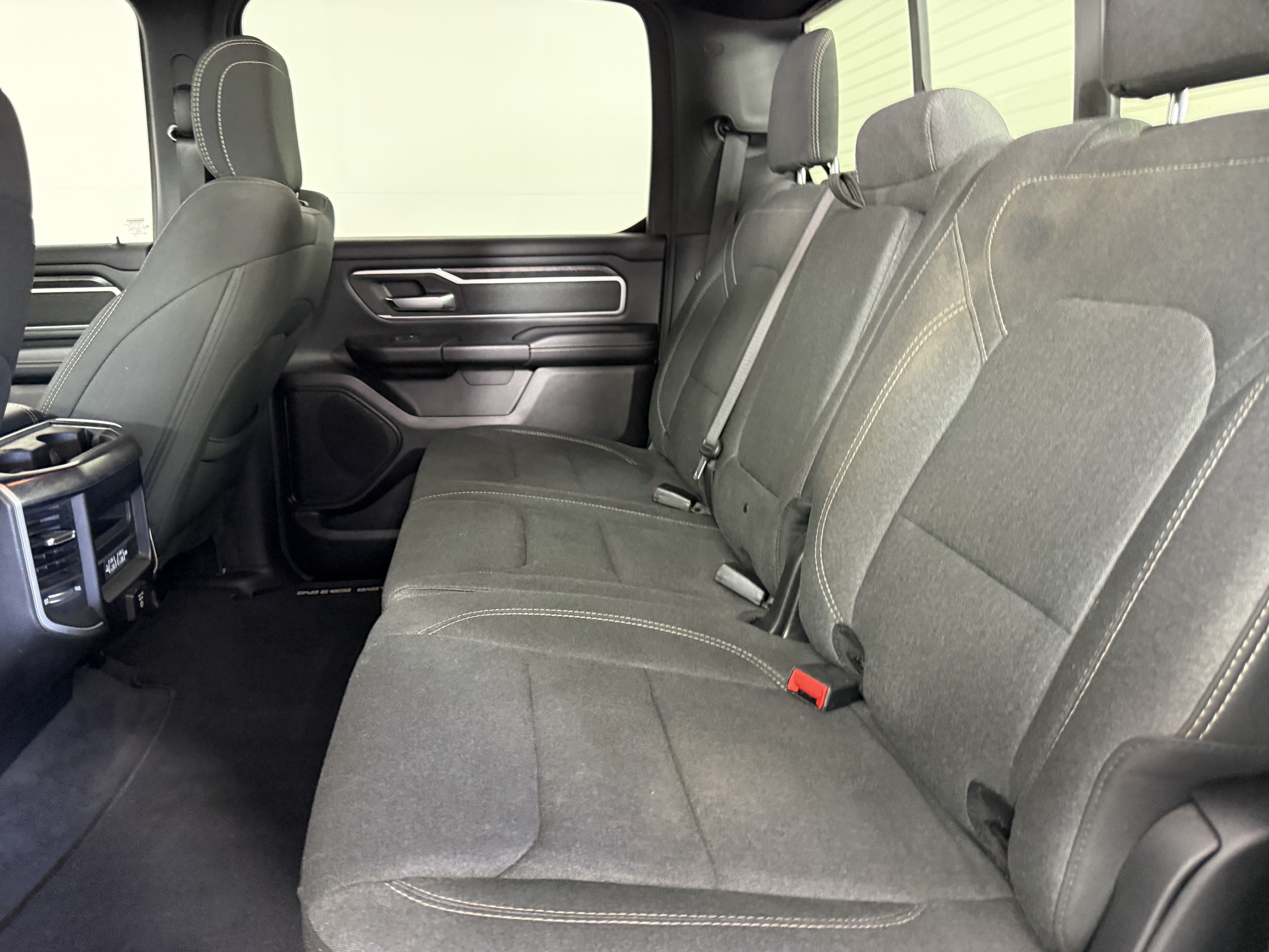 Used 2020 RAM 1500 2WD Crew Cab image 14