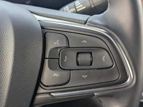 Used 2024 Buick Envista Avenir image 25