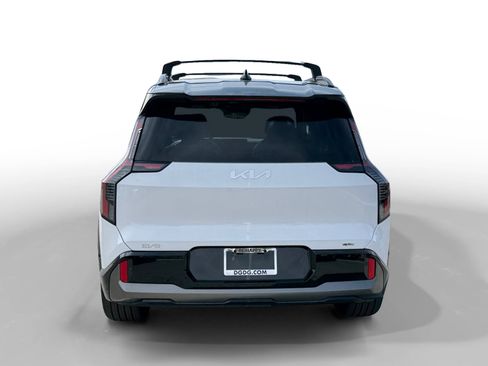 New 2026 Kia EV9 GT-Line image 4