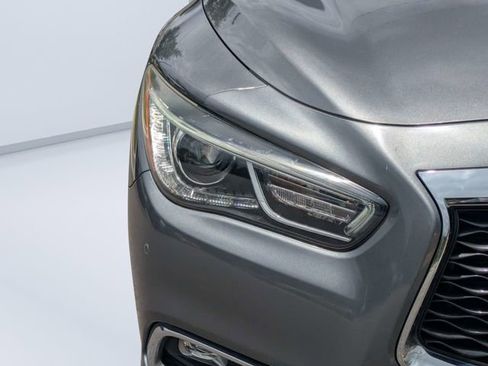 Used 2019 INFINITI QX60 Luxe w/ Essential Package FWD image 9