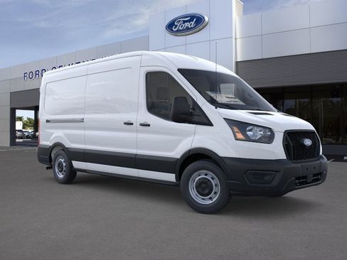 New 2026 Ford Transit 250 148 Medium Roof w/ Load Area Protection Package RWD image 7