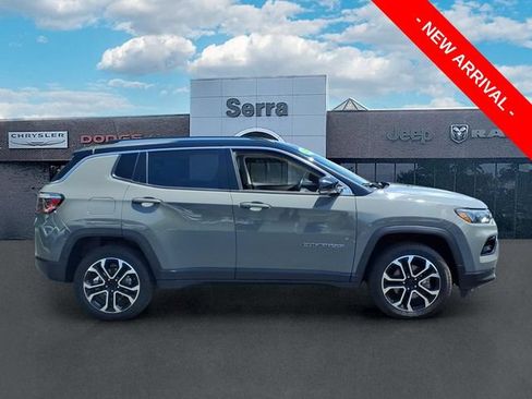 Used 2022 Jeep Compass Limited AWD/4WD image 8