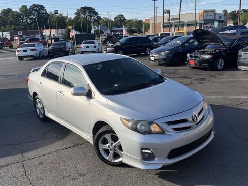 Used 2013 Toyota Corolla S FWD image 1