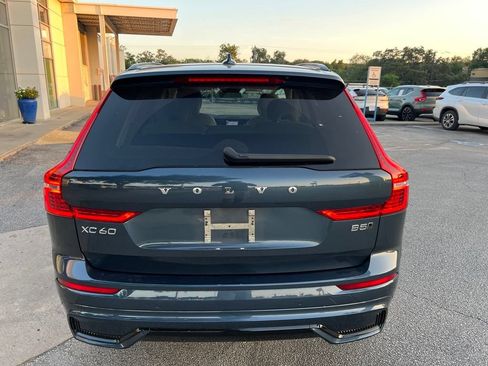 Certified 2024 Volvo XC60 B5 Plus AWD/4WD image 6