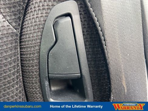 Used 2022 Subaru Outback Premium image 36