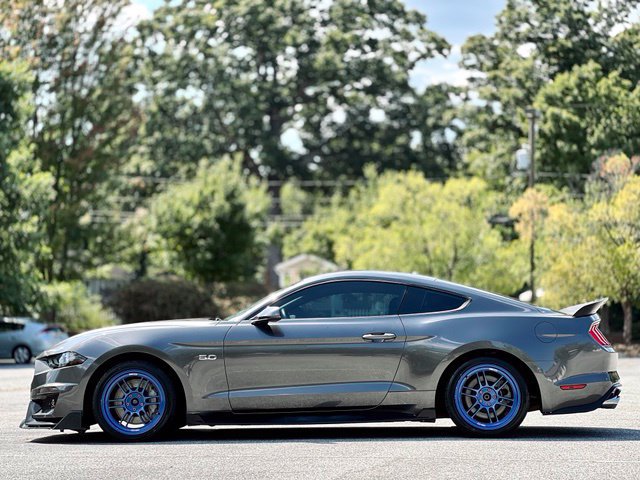 Used 2018 Ford Mustang GT Premium w/ Equipment Group 401A RWD image 12