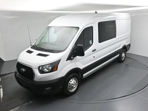 Certified 2023 Ford Transit 250 Medium Roof RWD image 27