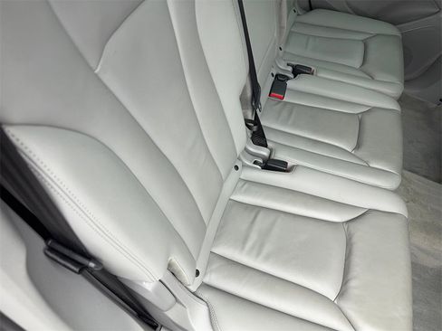 Used 2022 Audi Q7 3.0T Premium image 53