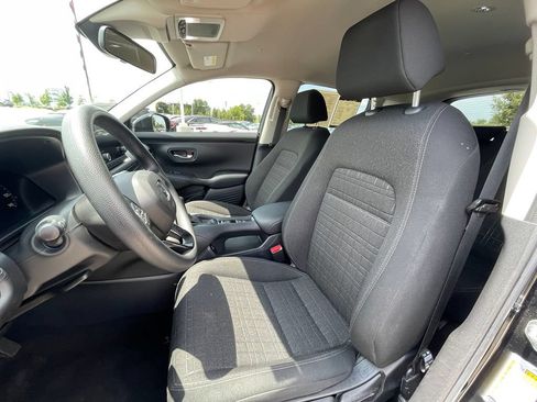 Used 2025 Honda HR-V LX image 19
