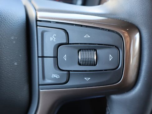 Certified 2024 Chevrolet Suburban High Country w/ Premium Package image 24