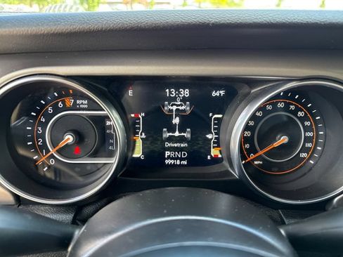 Used 2021 Jeep Gladiator Sport AWD/4WD image 18