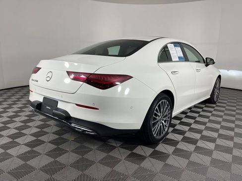 Used 2025 Mercedes-Benz CLA 250 image 11