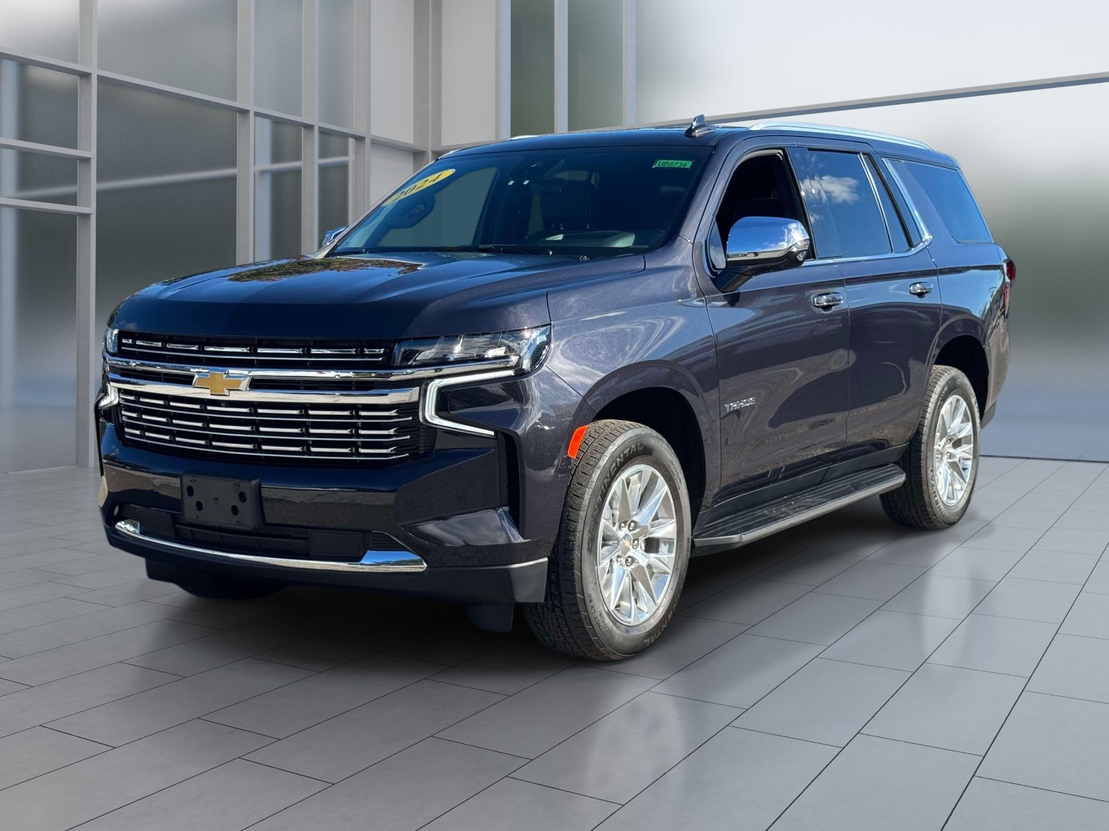 Used 2024 Chevrolet Tahoe Premier AWD/4WD image 1