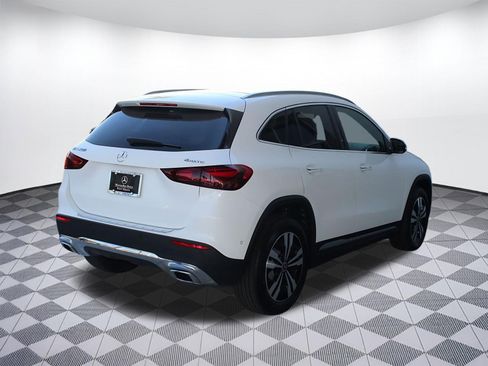 New 2026 Mercedes-Benz GLA 250 4MATIC image 9