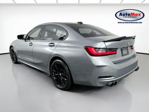 Used 2023 BMW 330i xDrive Sedan AWD/4WD image 6