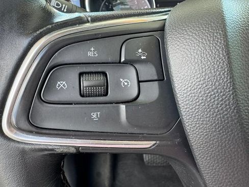Used 2021 Buick Encore GX Preferred w/ Sport Touring Package FWD image 14
