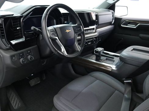 Used 2022 Chevrolet Silverado 1500 LT w/ All Star Edition Plus image 25