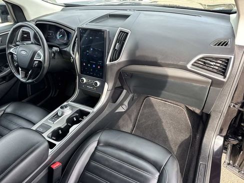 Used 2022 Ford Edge SEL AWD/4WD image 18