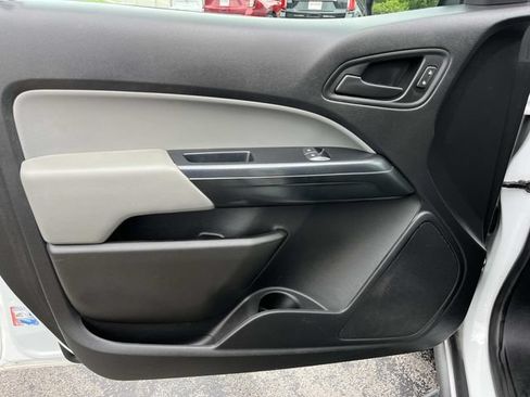 Used 2020 GMC Canyon 4x4 Extended Cab image 24