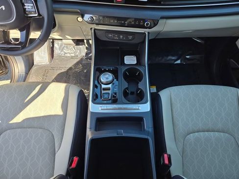 New 2026 Kia Carnival EX FWD image 26