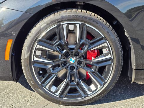 New 2026 BMW i5 M60 w/ Executive Package AWD/4WD image 8