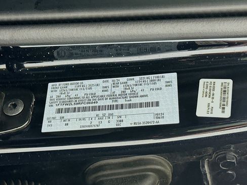 Used 2024 Ford F150 STX w/ Equipment Group 201A FX4 AWD/4WD image 12