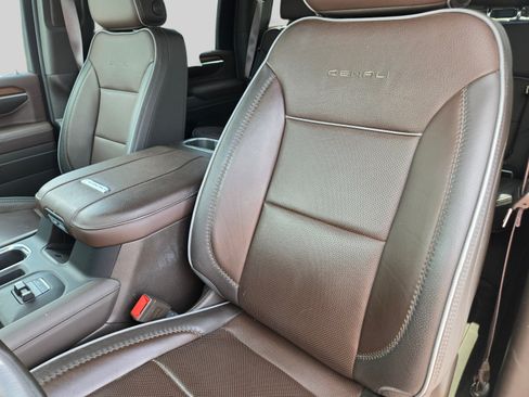 Used 2025 GMC Sierra 2500 Denali AWD/4WD image 39