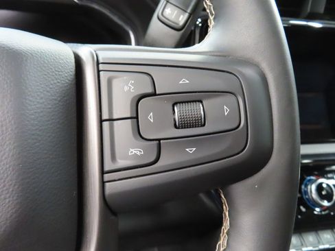 Used 2025 GMC Sierra 2500 AT4 w/ Technology Package AWD/4WD image 73