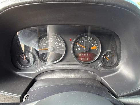 Used 2015 Jeep Patriot High Altitude AWD/4WD image 33