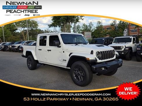New 2026 Jeep Gladiator Sport AWD/4WD image 1