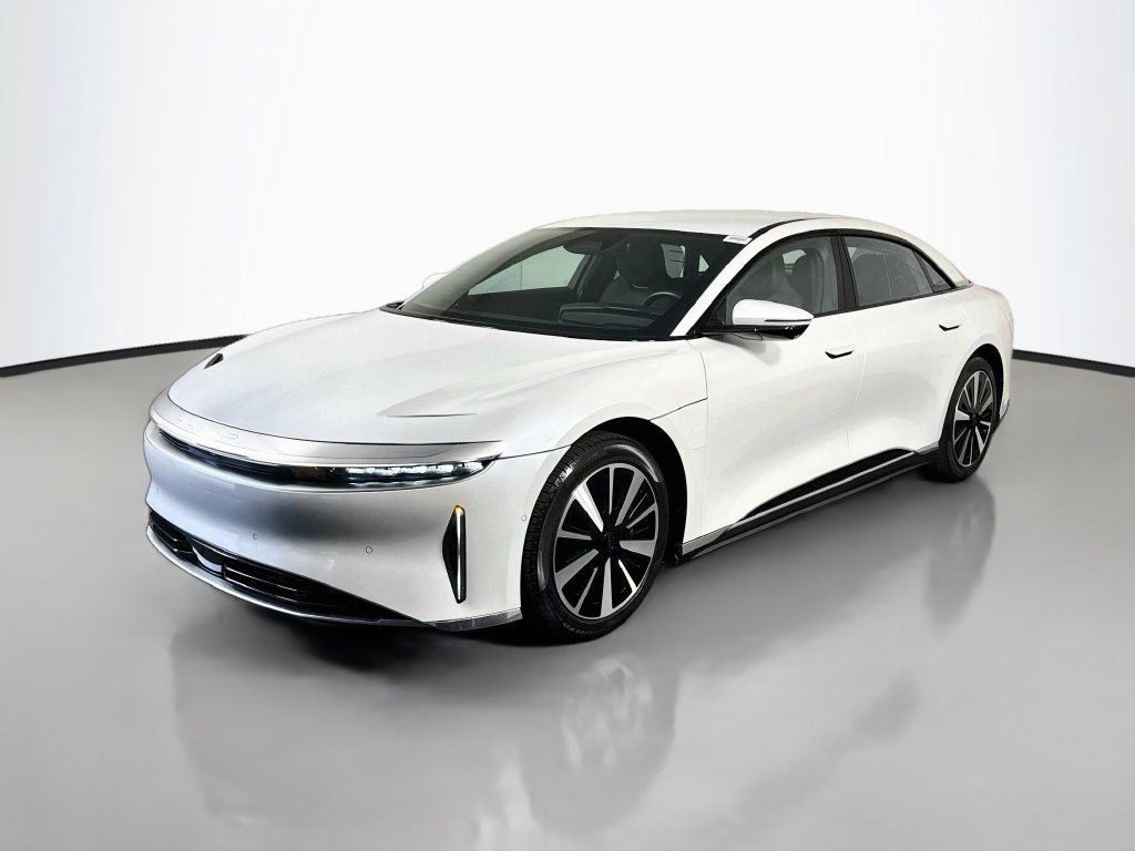 Used 2024 Lucid Air Touring AWD/4WD image 4