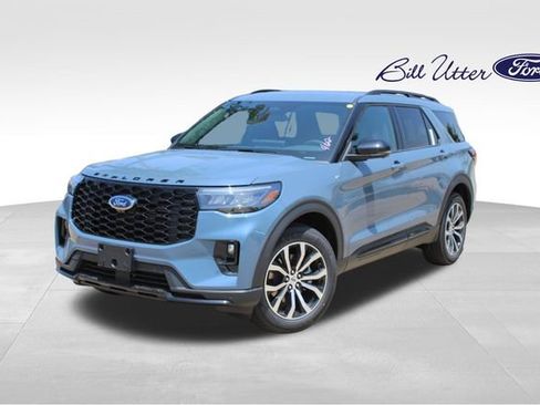 New 2026 Ford Explorer ST-Line RWD image 1