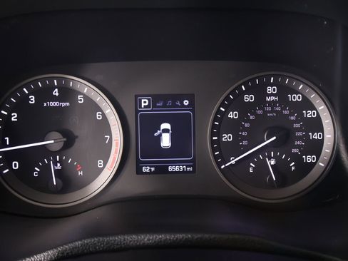 Used 2018 Hyundai Tucson SE image 4