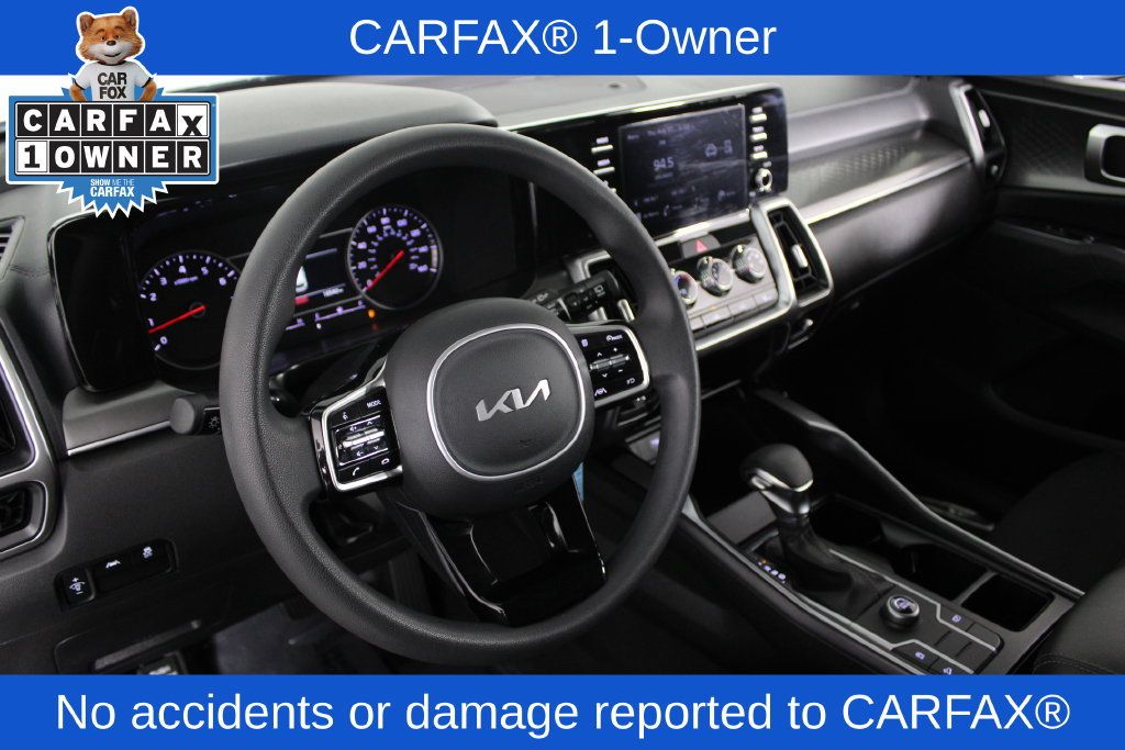 Used 2022 Kia Sorento LX FWD image 4
