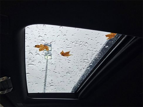 Used 2024 Lexus GX 550 w/ Cold Area Package image 20