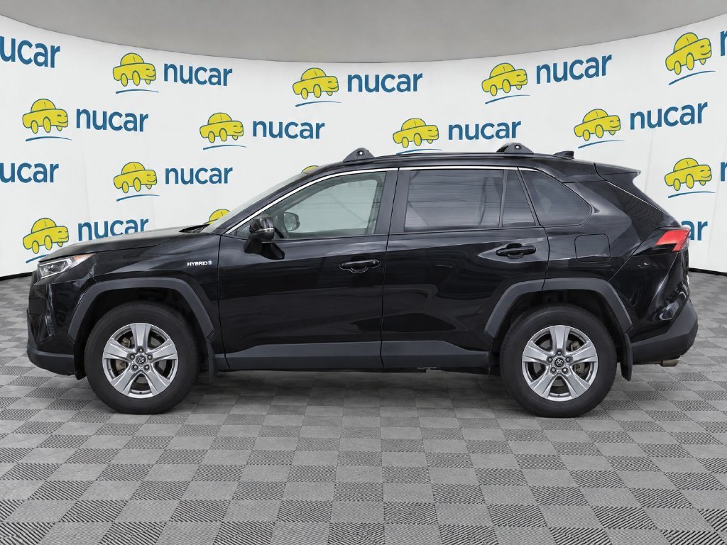 Used 2021 Toyota RAV4 XLE w/ Convenience Package AWD/4WD image 6