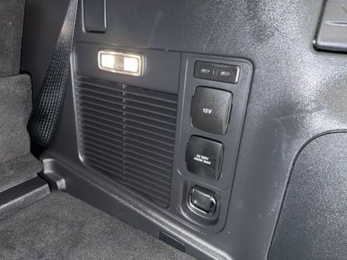 Used 2025 Ford Expedition Active image 43