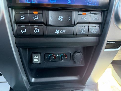 Used 2016 Toyota 4Runner Limited image 39