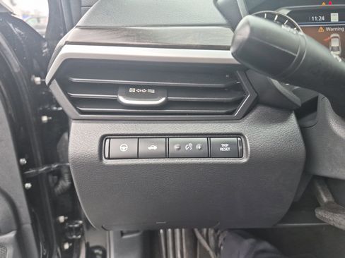 Used 2024 Nissan Altima 2.5 SV w/ SV Premium Package image 21