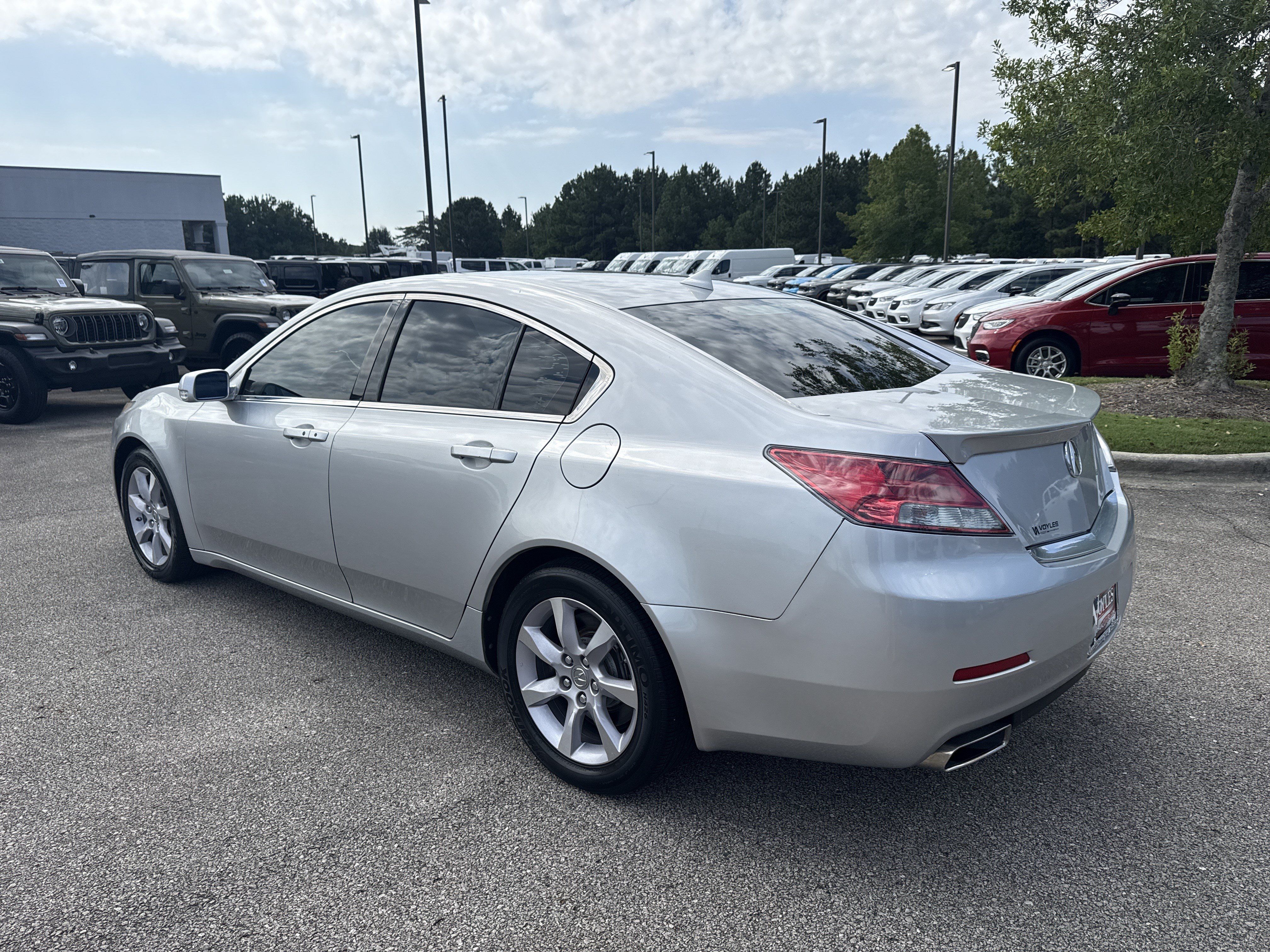 Used 2013 Acura TL w/ Technology Package FWD image 5