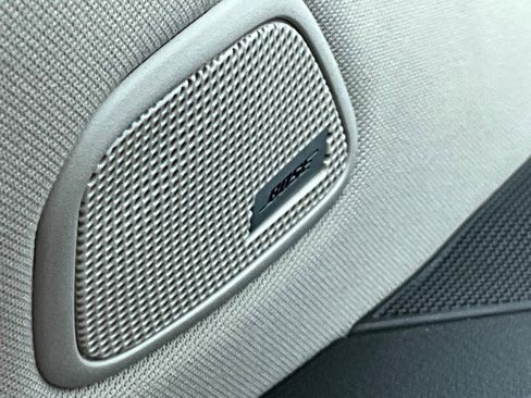 Used 2017 Nissan Murano SV w/ Premium Plus Package image 30