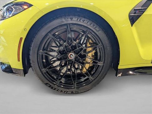 Used 2023 BMW M4 Competition w/ M Carbon Exterior Package image 25